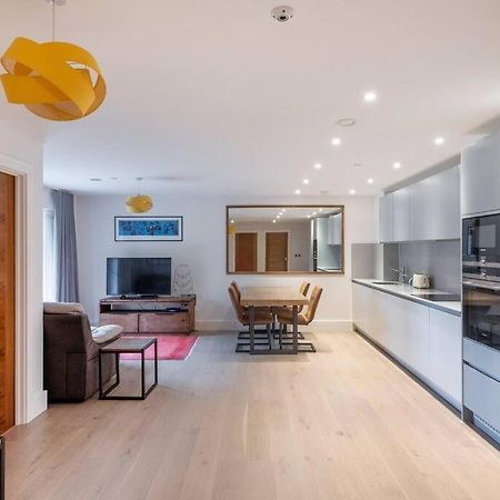 Апартаменти Stylish 2 Bed 2 Bath In Highgate & Free Parking Лондон Екстер'єр фото